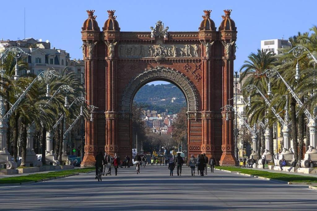 7 Pax Montserrat Ramblas Barcelona 巴塞罗那 外观 照片