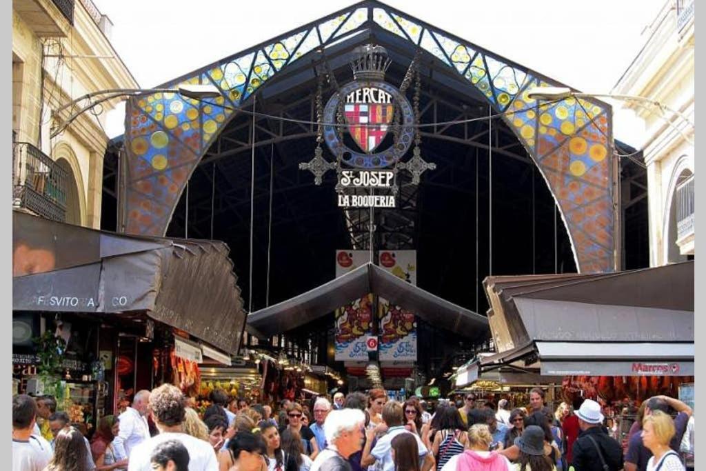 7 Pax Montserrat Ramblas Barcelona 巴塞罗那 外观 照片