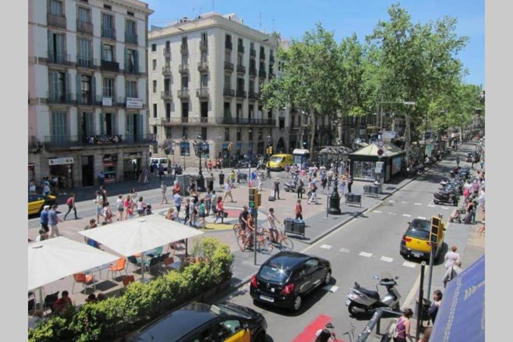 7 Pax Montserrat Ramblas Barcelona 巴塞罗那 外观 照片